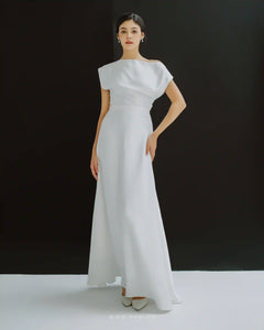 Minimalist one-shoulder wedding dress - D1642 - POXI