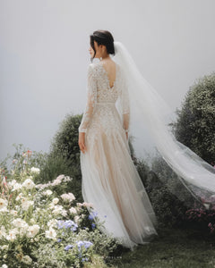 Made-to-order Mermaid lace wedding dress with V-neck and long sleeve - D1782 - POXI